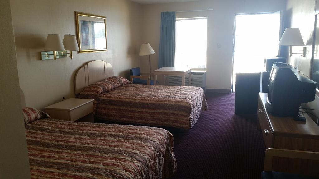 Royal Inn Alachua Room photo